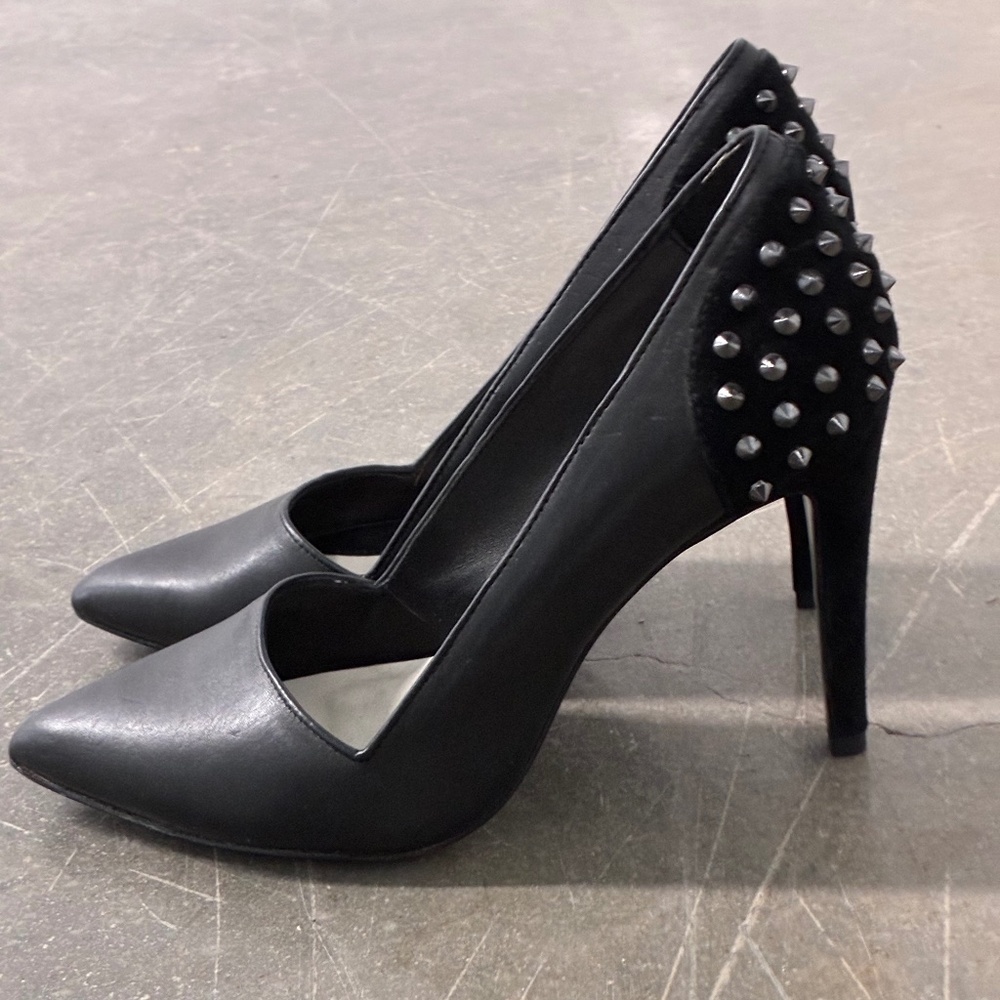 Alice + Olivia Black Leather High Heels w Spike Metallic Details